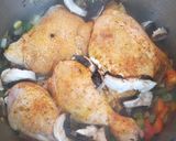 Foto del paso 4 de la receta: Pollo guisado con grillkridda