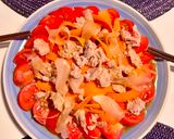 Foto del paso 3 de la receta: Ensalada de tomate “corazón de buey” con jengibre encurtido y vinagreta japonesa