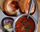 A picture of step 5 of Beetroot pav bhaji.