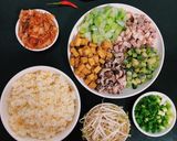 Hình bước làm 2 của món Cơm chiên kim chi