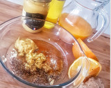 Foto del paso 1 de la receta: Vinagreta cremosa de naranja y jengibre