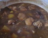 Foto langkah ke 5 dari resep Ayam Kentang Semur Betawi.