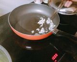 Hình bước làm 3 của món Tuần 9 : Đọt su su xào thịt bò