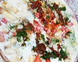 A picture of step 4 of Dahi pakoriyan 😋.