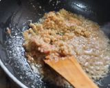 A picture of step 4 of Chinese shezwan sauce.