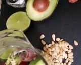 Une image de l'étape 2 de Guacamole piment habanero a la djamicoo.