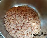 A picture of step 1 of Brown Rice-Dates Kheer.