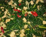Foto langkah ke 3 dari resep Tumis daun pepaya.