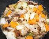 A picture of step 8 of Stir fry leeks with roast pork.