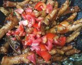 Foto langkah ke 5 dari resep Ceker Ayam Saus Manis.