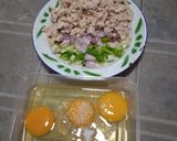 Foto langkah ke 3 dari resep Martabak telur isi ayam.