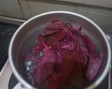 Foto langkah ke 2 dari resep Bening Bayam Merah.