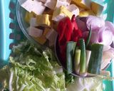 Foto langkah ke 1 dari resep Sayur Tahu dan Sawi Putih.