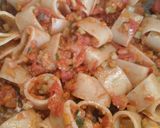 Foto del passaggio 4 della ricetta Calamarata al ragù di verdure