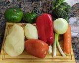 Foto del paso 1 de la receta: Pollo con verduras hervidas 👌🏻