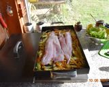 Foto del paso 2 de la receta: Merluza grillada con verduras y muzarella