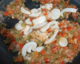 Foto del paso 2 de la receta: Arroz con marisco
