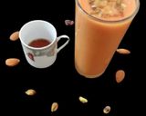 A picture of step 4 of Papaya milkshake.