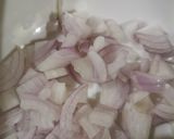 A picture of step 2 of Mango salad.