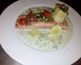 A picture of step 2 of Fresh Salmon with dill sauce.