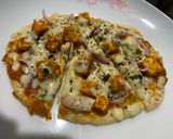 A picture of step 6 of Paneer tikka cheese burst naanza.