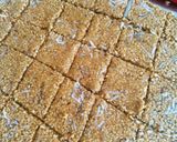 तिळाची चिक्की/तिळगुळ चिक्की (tilgud chikki recipe in marathi) रेसिपी स्टेप 6 फोटो 