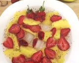 Foto langkah ke 4 dari resep Es mangga strawberry #EsZamanNow #cookpadcommmunity_bogor.