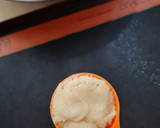 Foto del paso 2 de la receta: Galletitas de miel 🍯 🐝 (otras) 🍊 Galletas de miel con fragancia a naranja tipo Melitas®