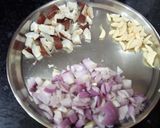 A picture of step 3 of Matki Usal Paav.