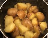 A picture of step 2 of Seasonal roasted veg - Autumn edition 🍂.