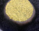 A picture of step 3 of Makka methi paratha.