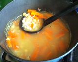 Foto del paso 2 de la receta: Sopa de arroz con garbanzos de Sinaloa