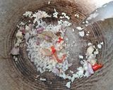 Foto langkah ke 2 dari resep 153. Cumi Saus Tomat.