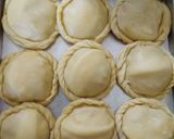 Foto langkah ke 9 dari resep Pastel Sayur Enaak.