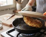 Foto del passaggio 5 della ricetta Frittata di Cipolla
