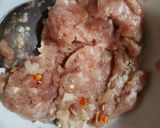 Hình bước làm 1 của món Thịt xào đậu que khoai tây (Eat clean) ăn kèm canh chua và cơm