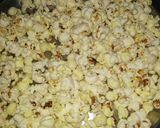 कॉर्नफ्लेक्स पॉपकॉर्न भेलपुरी (Cornflakes popcorn bhelpuri recipe in Hindi) रेसिपी चरण 1 फोटो