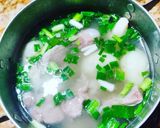 Hình bước làm 2 của món Canh củ từ hầm sườn non