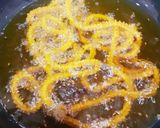 A picture of step 2 of Rice Flour Chakli.