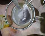 Foto langkah ke 5 dari resep Pineapple Jam Tea.