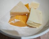 Foto langkah ke 2 dari resep Kastengel Premium.