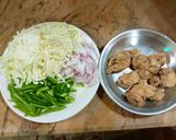 A picture of step 1 of Spring rolls.