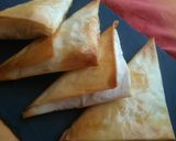 A picture of step 7 of Tuna and Zucchini Samosa.