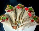A picture of step 7 of Veggie mayo rolls.
