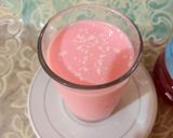 A picture of step 2 of Rose milk with biscuits 🥤🥤🫓🫓.