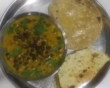 A picture of step 6 of Kala chana besan curry.