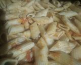 Une image de l'étape 2 de Pâte penne à la tomate et fromage.