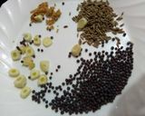 A picture of step 5 of Chilke wali Urad Dal.