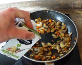 Foto del paso 2 de la receta: Salsa de champiñón para pasta