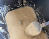 Gambar langkah 3 resipi Kek Pisang Breadmaker.